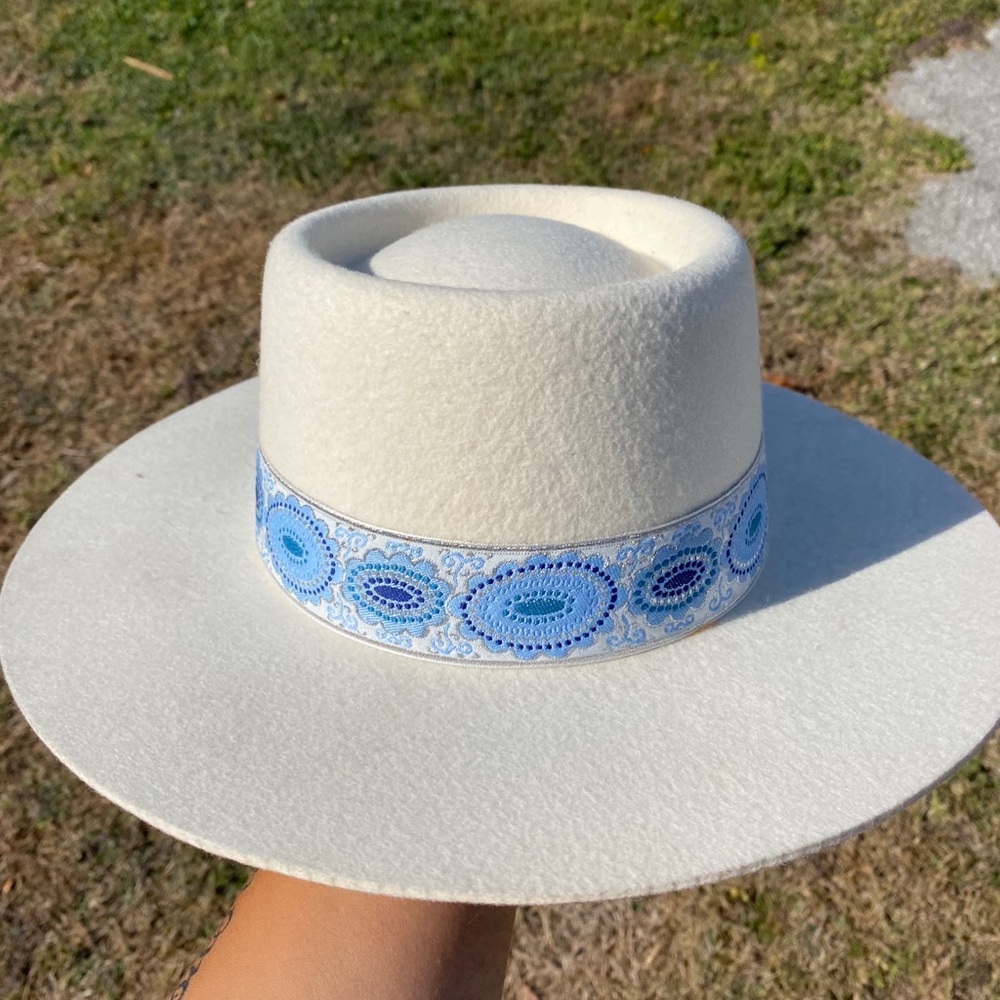 Lack of Color Azure Lolita hat
